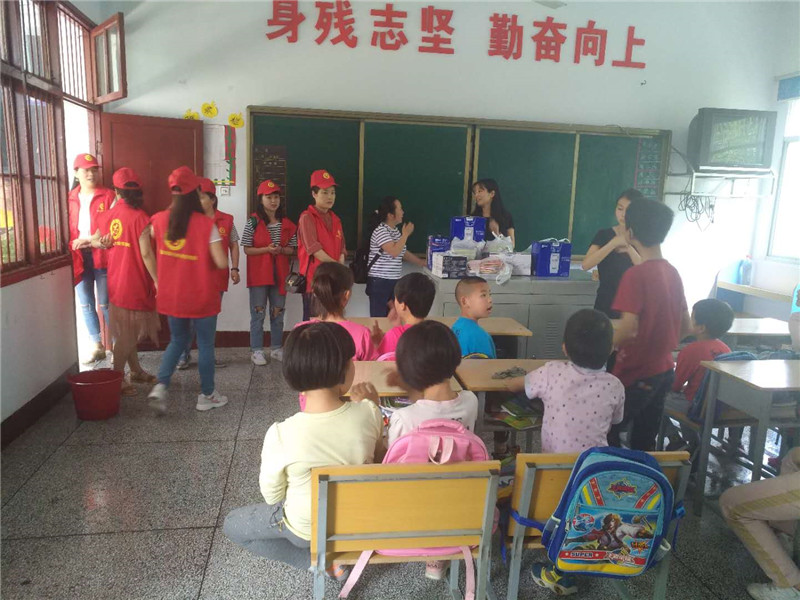 05251.jpg